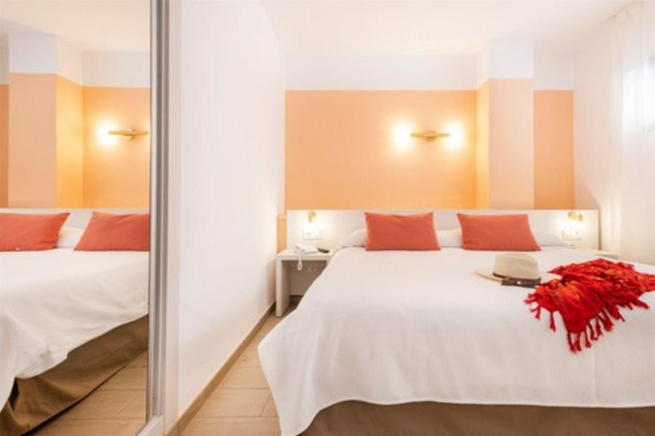 Flor Los Almendros Hotel Peguera Extérieur photo