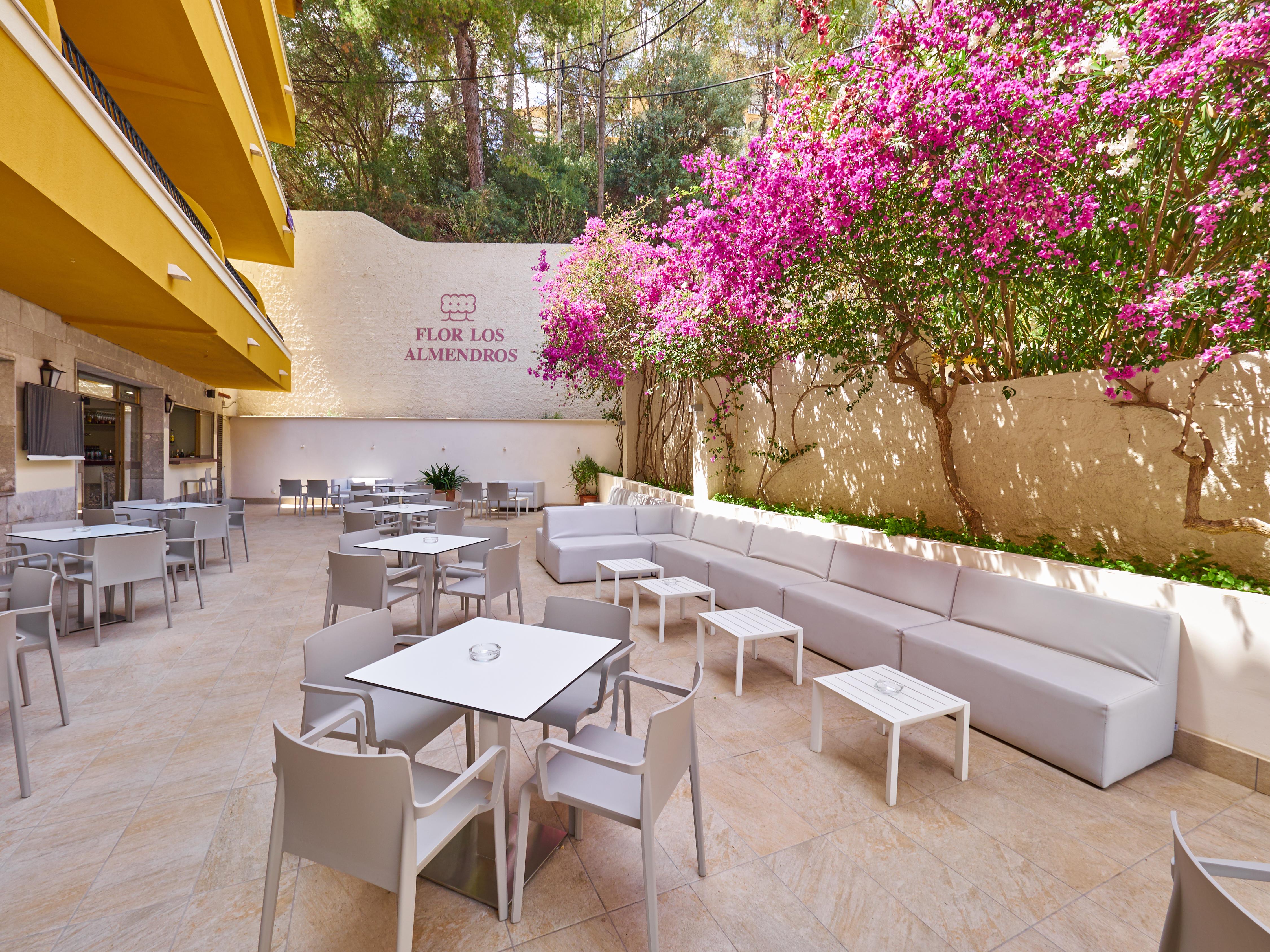 Flor Los Almendros Hotel Peguera Extérieur photo